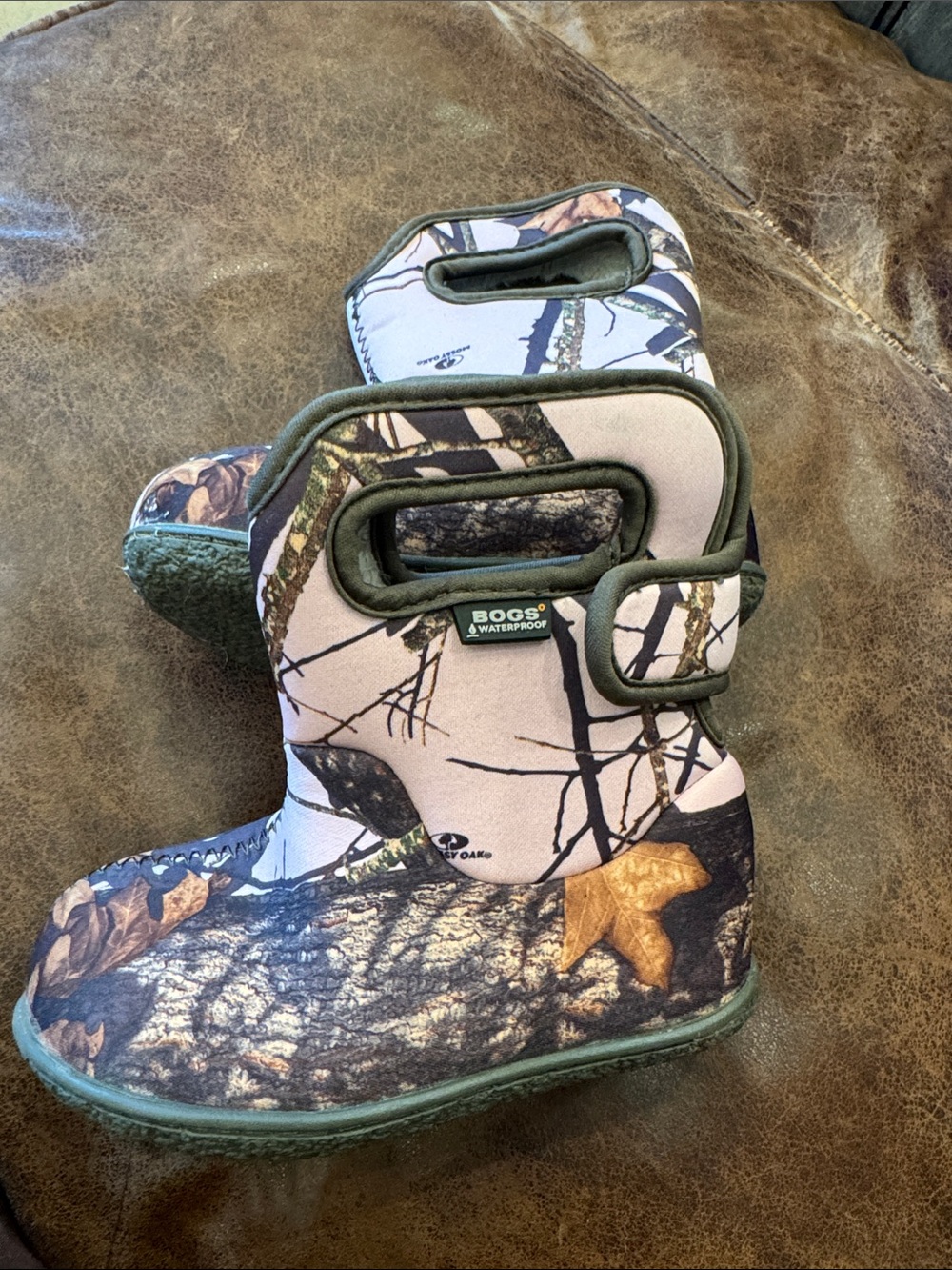 Bogs Kids Camo Pull-On Handle Boots - Pink Tan Brown
